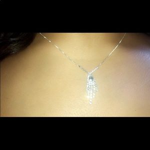 Matching jewelry set